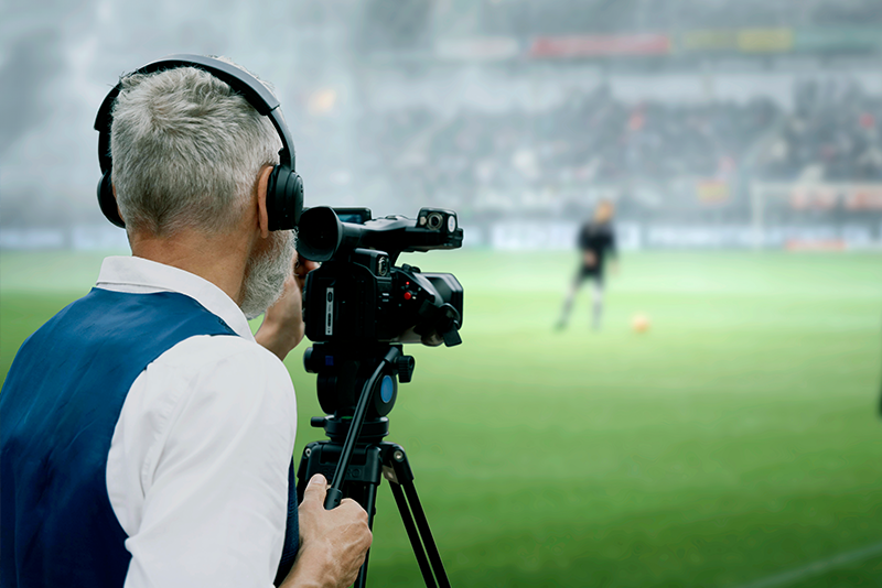 Next-Generation 4K60 Smart Video Encoder : Integration of Powerful AI Features